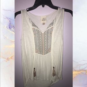 White embroidered tank with tassels